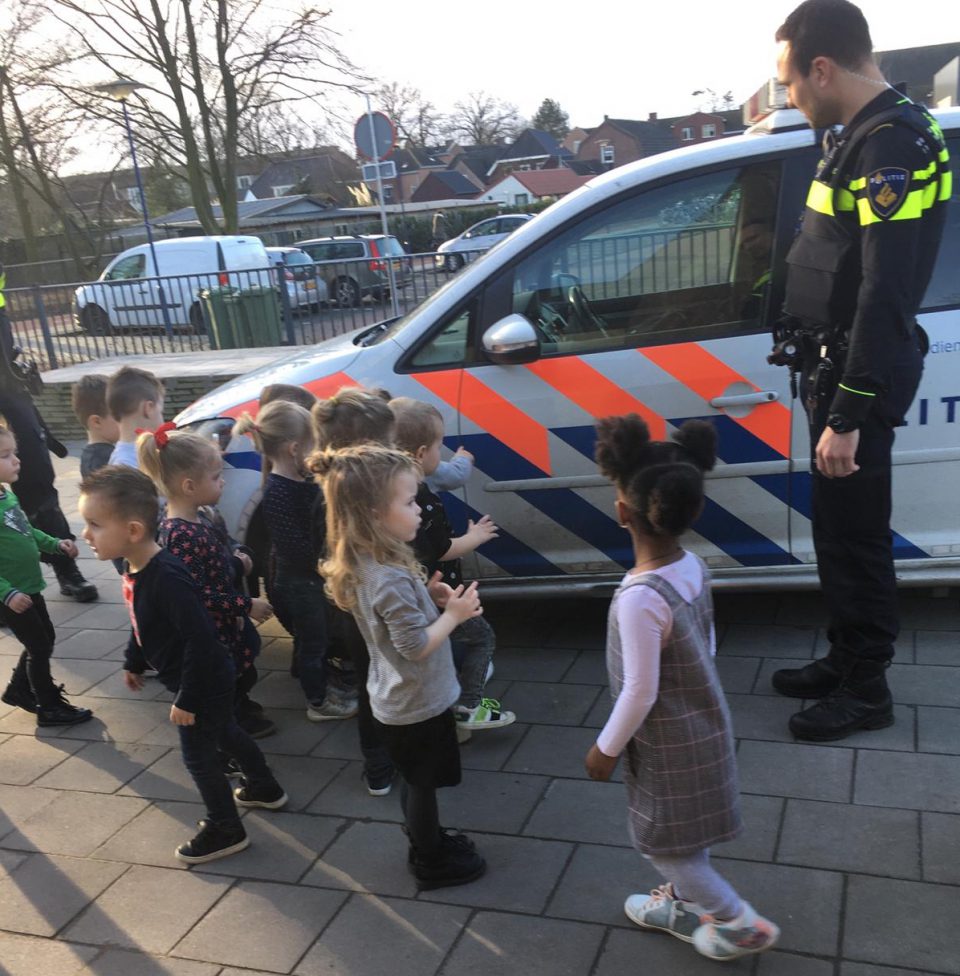 Politie bij Kinderdagverblijf ’t Stappertje en Peuterwerk De Ster